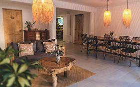 Cuatro Vientos Lodge & Apartments - Mal Pais,