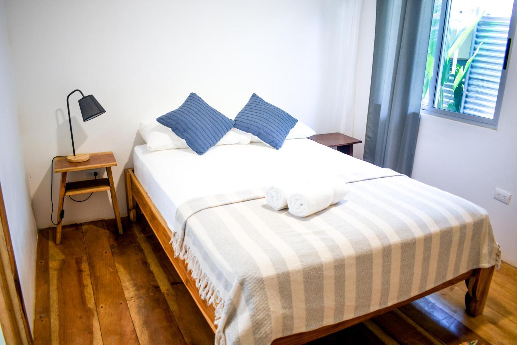 Cuatro Vientos Lodge & Apartments - Mal Pais, Costa Rica Playa Santa Teresa  Extérieur photo