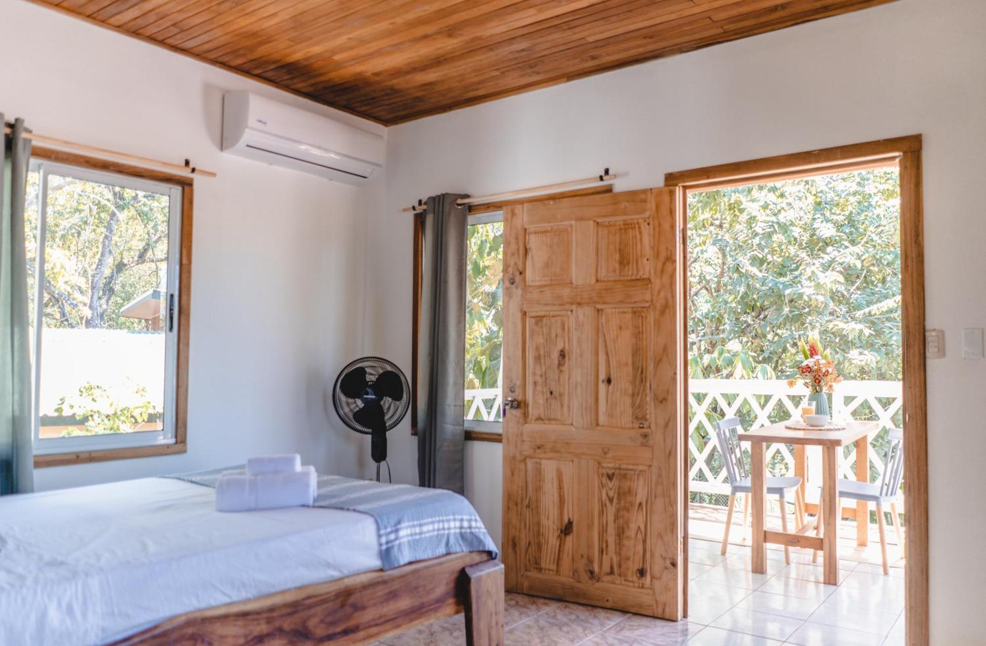 Cuatro Vientos Lodge & Apartments - Mal Pais, Costa Rica Playa Santa Teresa  Chambre photo