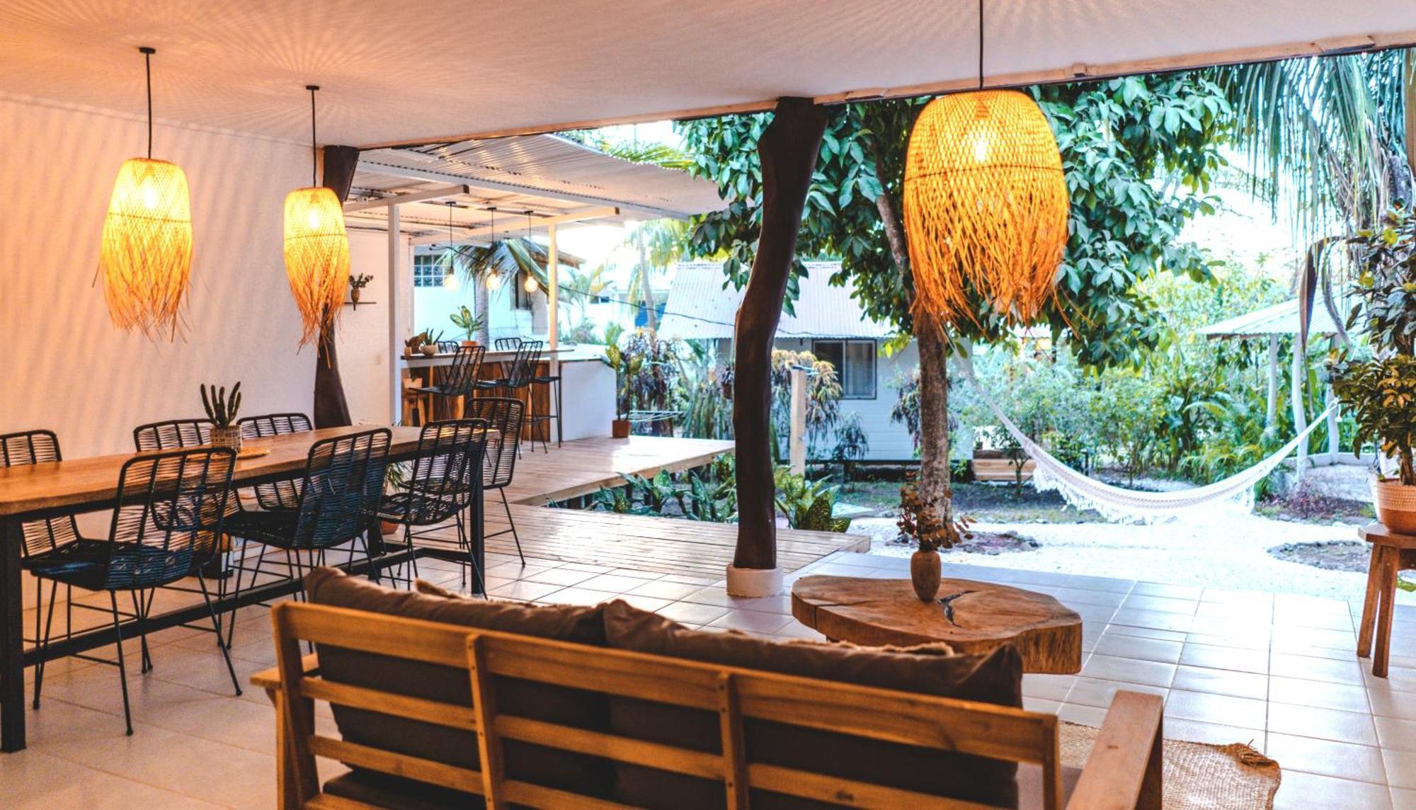 Cuatro Vientos Lodge & Apartments - Mal Pais, Costa Rica Playa Santa Teresa  Extérieur photo