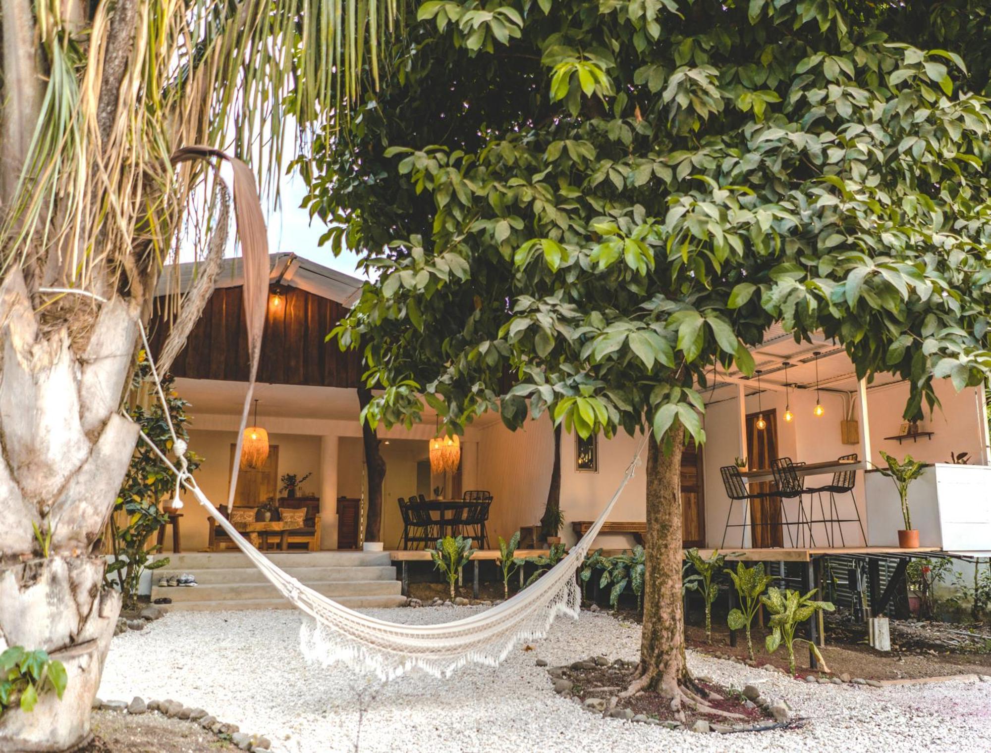 Cuatro Vientos Lodge & Apartments - Mal Pais, Costa Rica Playa Santa Teresa  Extérieur photo